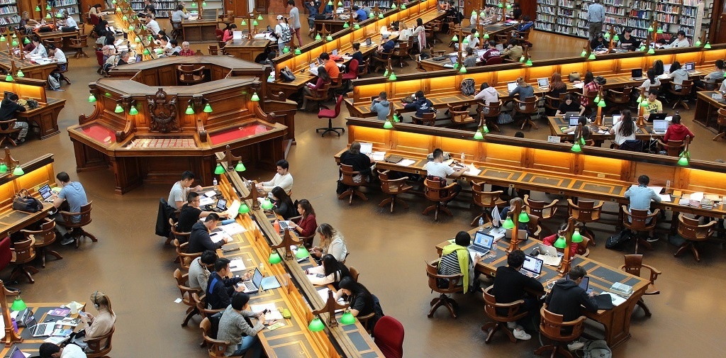 The Growth of Cloud Based Technologies in Supporting Education Agendas